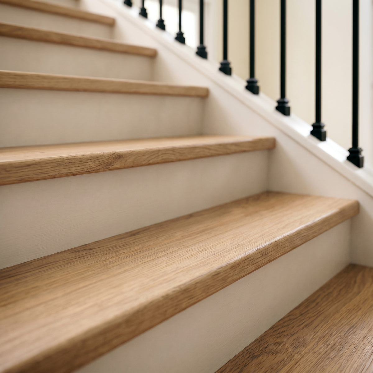 Tread 8070SQ - Squared Edge Tread