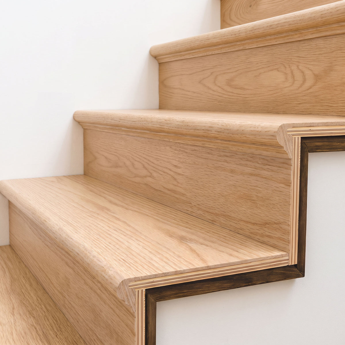 Nova Tread Kit with Riser 8872RD - Straight Ends - Rounded Nosing
